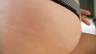 Brunette slut undesses for long hanjob with facial finish