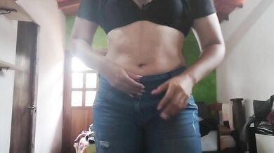 Dirty latina Brittanycheeks spreads and masturbates on webcam