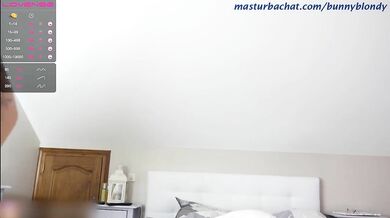 Busty blonde spreads and masturbates with tip vibe until squirt on cam