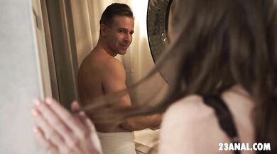 Lina wants Toby's Dick to Sodomize her!