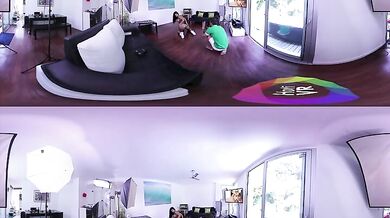 Virtual Reality Photogenic Girl naked on her knees and fucked