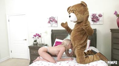 Cherrypimps: Blonde Cutie Madison Summers Loves Her Teddy Bear on
