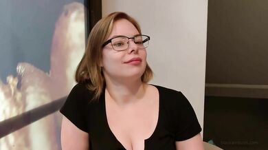 Nerdy Riley's Choking Sex ft. Surprise BBC