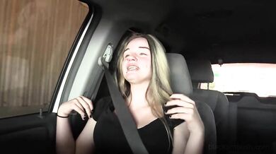 Nice amateur getting her anal hole obliterated by a BBC