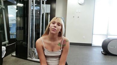 Black-on-white Casting Video for 18 y o Blonde