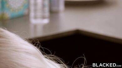 Persuasive Black Chap makes Blondie Alex Cheat