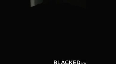 Kendra Sunderland fucking with a black girl