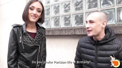 Skinny brunette comes in from the street to fuck a stranger