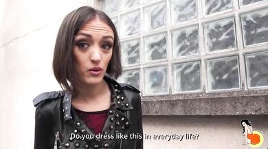 Skinny brunette comes in from the street to fuck a stranger