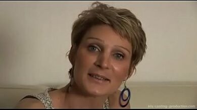 Hot MILF amateur Soizik Demornaie strips and spreads in first casting