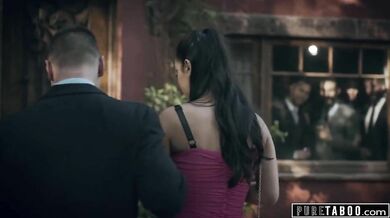 Businessmen Use A Girl Blowjob Rough Fucking